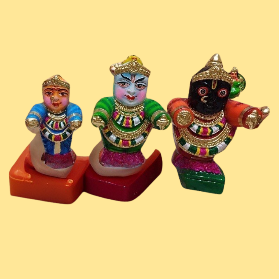 1.5 ft Bhuvaneswari Golu Dolls / Golu Bommai / Bommulu
