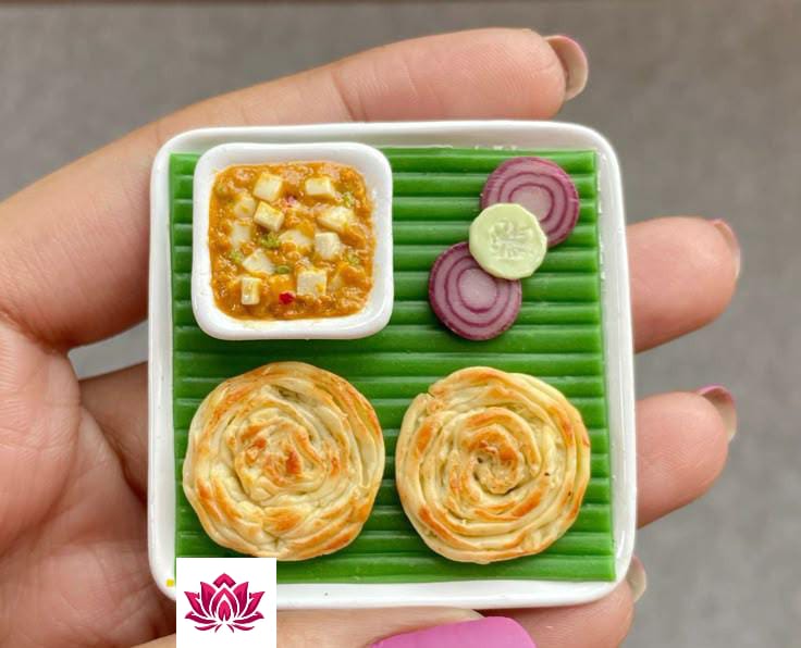 Set of 5 Miniatures Thali, sweet, dinner trays Return gift Golu doll