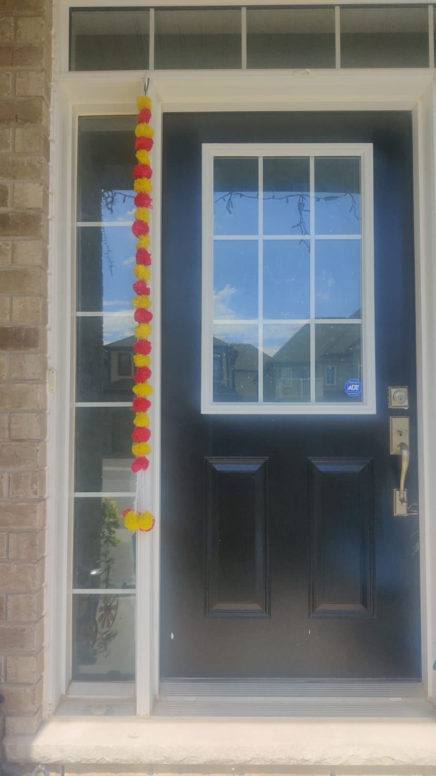 Set of 5 - 5ft Marigold Strings Pinkish Orange and Yellow Marigold with Lily Tessals