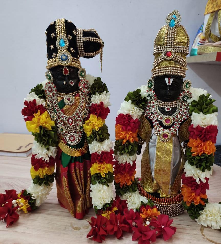 Marapachi Bommai Andal Perumal Golu Dolls / Golu Bommai / Bommulu