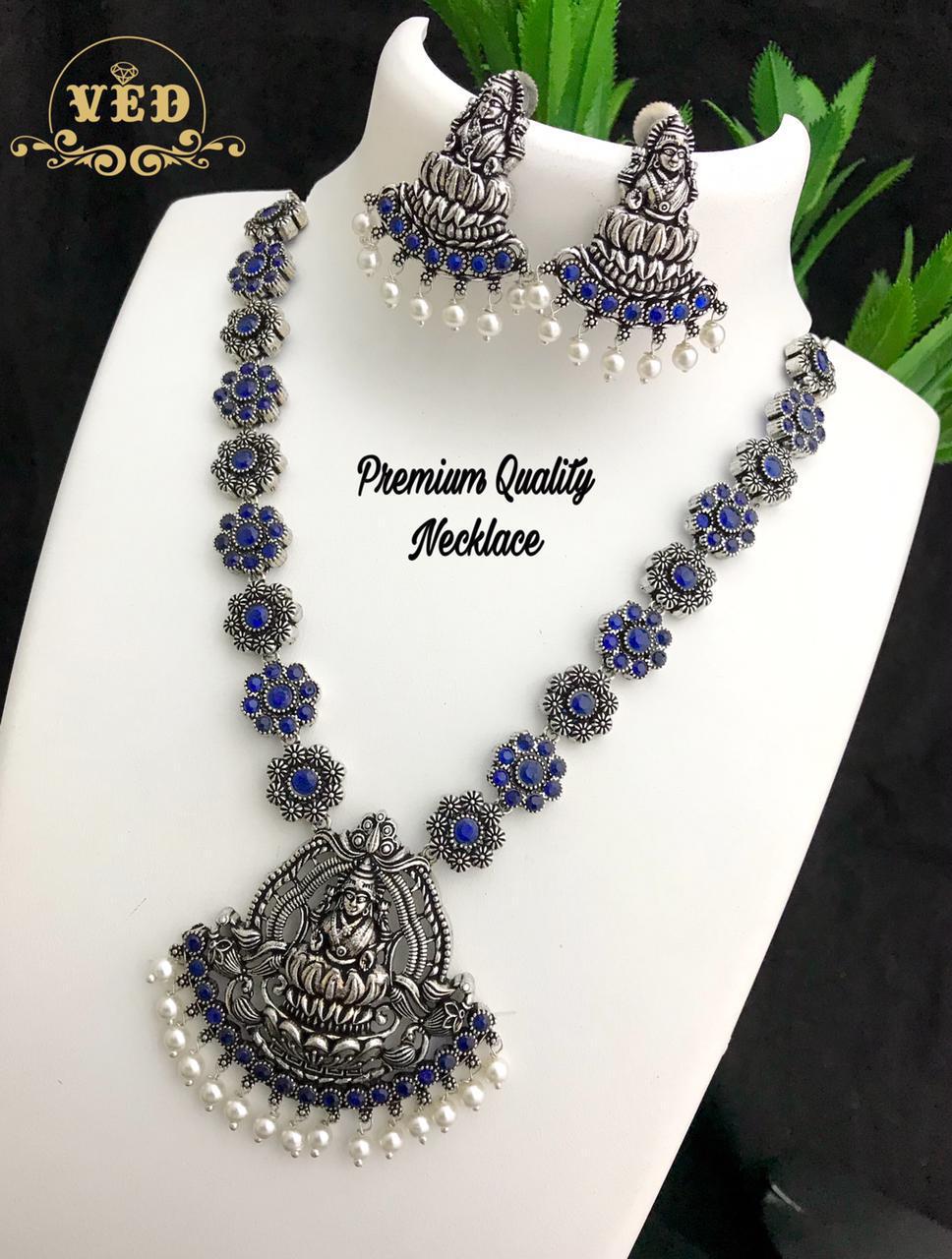 German Silver Temple Jewelry Dark Blue Stones Necklace with Matching Earrings