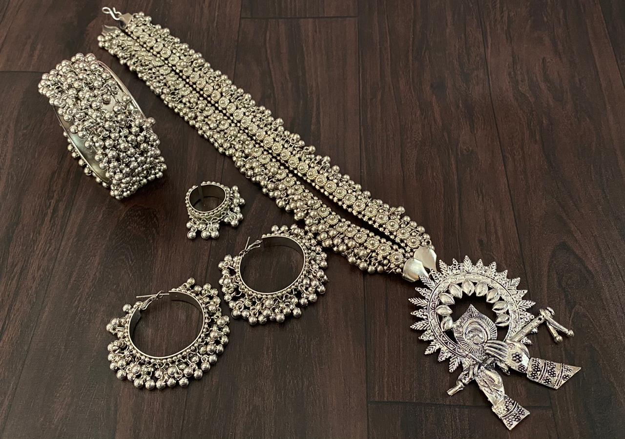German Silver Oxidized Metal Silver Finish Flute Krishna Pendant Gungru Combo Necklace Set